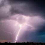 Gyventojai įspėjami apie labai smarkią audrą Rytų Lietuvoje: ragina imtis atsargumo priemonių